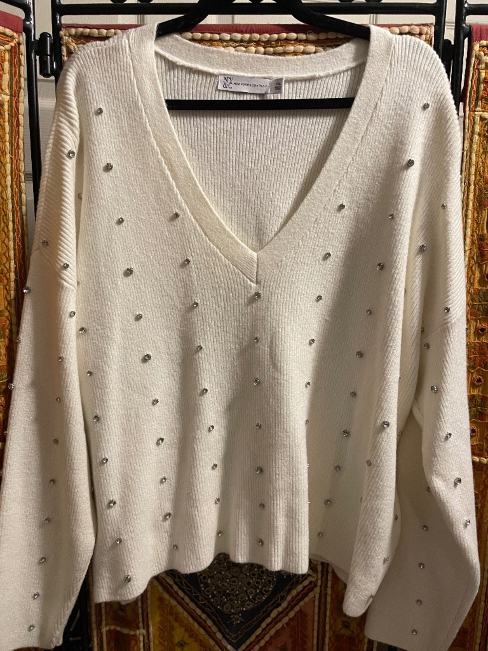 NY&Co V Neck Sweater With Sparkling Rhinestones XXL